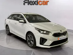 Blanco Usado 2021 Kia Ceed Familiar | 13.280 € (Precio justo)
