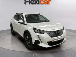 Blanco Usado 2020 Peugeot e-2008 Allure SUV | 19.888 € (Precio justo)