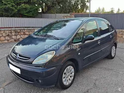 Gris / plata Usado 2003 Citroën Xsara Picasso Monovolumen | 2500 € (Precio justo)