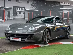 Gris Usado 2017 Ferrari GTC4Lusso Coupe | 236.999 €