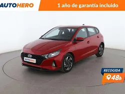 Rojo Usado 2023 Hyundai i20 Berlina | 15.713 € (Precio justo)