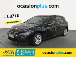 Negro Usado 2022 VW Golf VIII Life Berlina | 19.890 € (Precio justo)