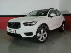 Blanco Usado 2021 Volvo XC40 Momentum SUV | 24.200 € (Precio justo)