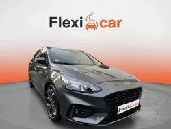 Gris Usado 2019 Ford Focus ST-Line Berlina | 14.690 € (Super precio)