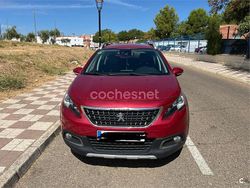 Rojo Usado 2016 Peugeot 2008 Allure SUV | 6000 € (Super precio)