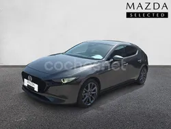 Gris / plata Usado 2023 Mazda 3 Exclusive-Line Berlina | 29.900 € (Un poco caro)