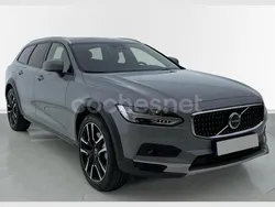 Gris / plata Usado 2023 Volvo V90 Plus Familiar | 59.900 €