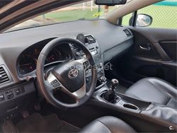 Gris / plata Usado 2009 Toyota Avensis Active Berlina | 4400 € (Precio justo)