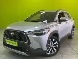 Gris / plata Nuevo 2025 Toyota Corolla Cross Plus SUV | 41.800 €