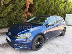 Azul Usado 2017 VW Golf VII Advance Berlina | 15.995 € (Precio justo)
