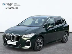 Sanremo green metalizado Usado 2024 BMW 218 Active Tourer Monovolumen | 33.450 € (Precio justo)