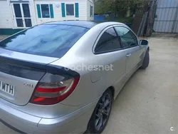 Gris / plata Usado 2004 Mercedes C220 Sport Edition Berlina | 3000 € (Super precio)
