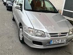 Gris / plata Usado 2002 Mitsubishi Space Star Monovolumen | 1500 €