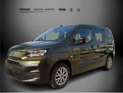 Beige Nuevo 2025 Fiat Doblò Monovolumen | 24.700 €
