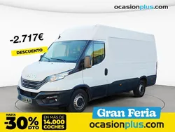 Blanco Usado 2023 Iveco Daily Berlina | 29.890 € (Precio justo)