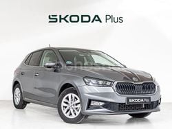 Gris Usado 2024 Skoda Fabia Selection Utilitario | 16.600 € (Buen precio)