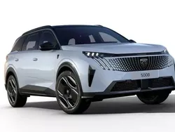 Blanco Nuevo 2025 Peugeot e-5008 GT SUV | 45.590 €