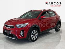Rojo Usado 2022 Kia Stonic SUV | 17.500 € (Precio justo)