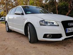 Blanco Usado 2011 Audi A3 Sportback Ambiente Utilitario | 13.000 € (Caro)