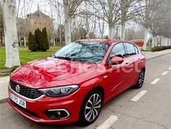 Rojo Usado 2016 Fiat Tipo Lounge Berlina | 8000 € (Super precio)