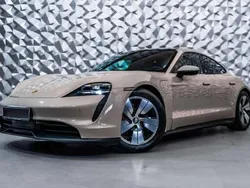 Beige Usado 2021 Porsche Taycan 4S Berlina | 69.000 € (Buen precio)