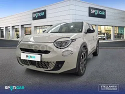 Beige Usado 2024 Fiat 600 La Prima SUV | 25.900 € (Precio justo)