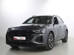 Gris Usado 2024 Audi Q8 e-tron S-Line SUV | 60.800 €