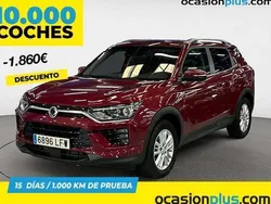 Rojo Usado 2020 Ssangyong Korando Limited SUV | 17.455 € (Precio justo)