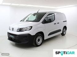 Blanco Usado 2024 Peugeot Partner Monovolumen | 25.490 €