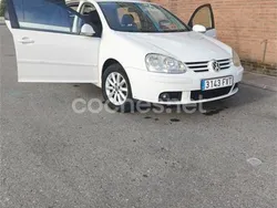 Blanco Usado 2007 VW Golf V Highline Berlina | 4450 € (Buen precio)