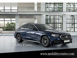 Azul Nuevo 2025 Mercedes E200 Berlina | 64.165 € (Buen precio)