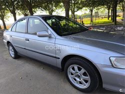 Gris / plata Usado 2001 Honda Accord LS Berlina | 2700 €