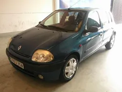 Azul Usado 2001 Renault Clio II Utilitario | 1630 € (Precio justo)