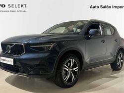 Azul Nuevo 2025 Volvo XC40 Core SUV | 38.900 € (Precio justo)