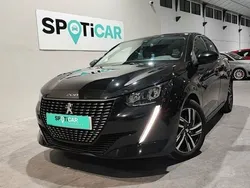 Negro Usado 2021 Peugeot 208 Allure Utilitario | 14.500 € (Caro)