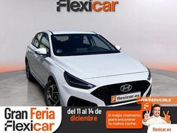 Blanco Usado 2024 Hyundai i30 Berlina | 18.690 € (Precio justo)