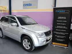 Gris / plata Usado 2010 Suzuki Grand Vitara SUV | 13.900 € (Un poco caro)