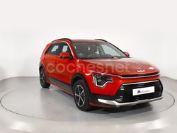 Rojo Usado 2024 Kia Niro SUV | 23.900 € (Precio justo)