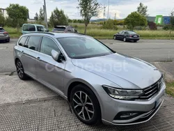 Gris / plata Usado 2021 VW Passat Executive Familiar | 22.900 € (Un poco caro)
