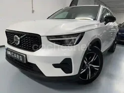 Blanco Usado 2024 Volvo XC40 Plus SUV | 37.590 € (Precio justo)
