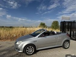 Gris / plata Usado 2008 Opel Tigra Enjoy Descapotable | 3790 € (Precio justo)