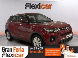 Granate Usado 2020 Ssangyong (KGM) Tivoli SUV | 15.990 €