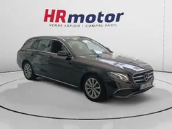 Negro Usado 2019 Mercedes E200 Familiar | 26.650 €