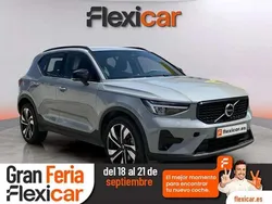 Gris Usado 2023 Volvo XC40 Plus SUV | 31.090 € (Precio justo)