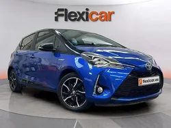 Azul Usado 2017 Toyota Yaris Hybrid Active Berlina | 12.490 € (Buen precio)