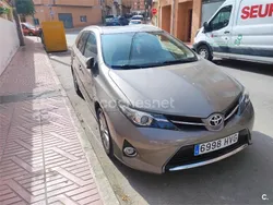 Marrón Usado 2014 Toyota Auris Live Familiar | 9800 € (Precio justo)