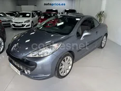 Gris / plata Usado 2007 Peugeot 207 CC Descapotable | 4990 € (Precio justo)