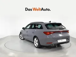 Gris Usado 2025 Seat Leon ST FR Familiar | 30.800 € (Caro)