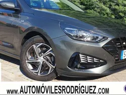 Gris Usado 2023 Hyundai i30 Utilitario | 19.500 € (Precio justo)