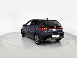 Aurora grey Usado 2024 Hyundai i20 Berlina | 18.100 € (Precio justo)